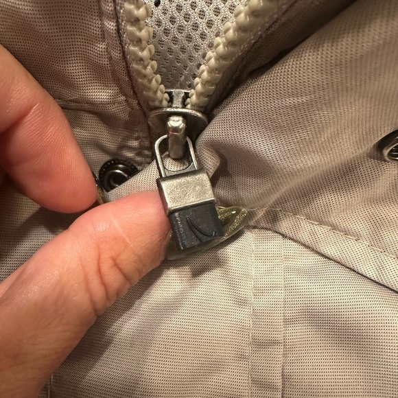 Vintage Greg Norman Collection Golf Jacket Shark Logo Beige Windbreaker L Korea - Picture 8 of 12